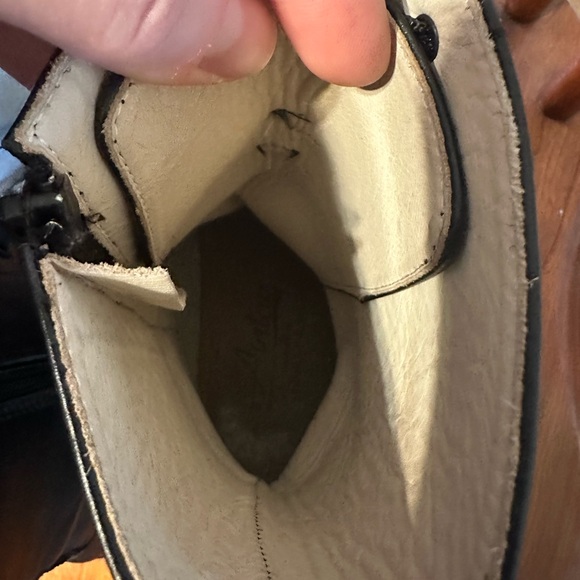 Barefoot Black Lace-Up Grounding Ankle Boots - Picture 5 of 8